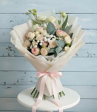 Букет цветов из:  Розы и Лизиантусы #REPLACE_PRED# Вознесеновке