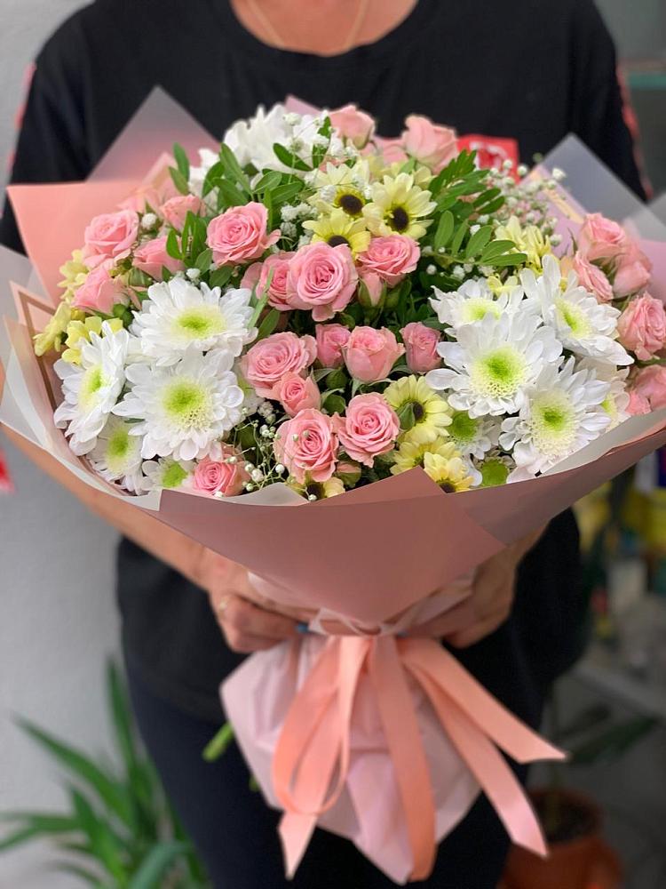 Букет цветов из: Розы и Хризантемы в Вознесеновке