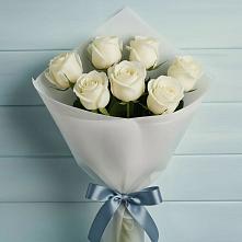 Букет 7 Белых роз Эдлесс Лав в Вознесеновке