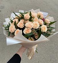 Букет Кремовые розы Латте в Вознесеновке