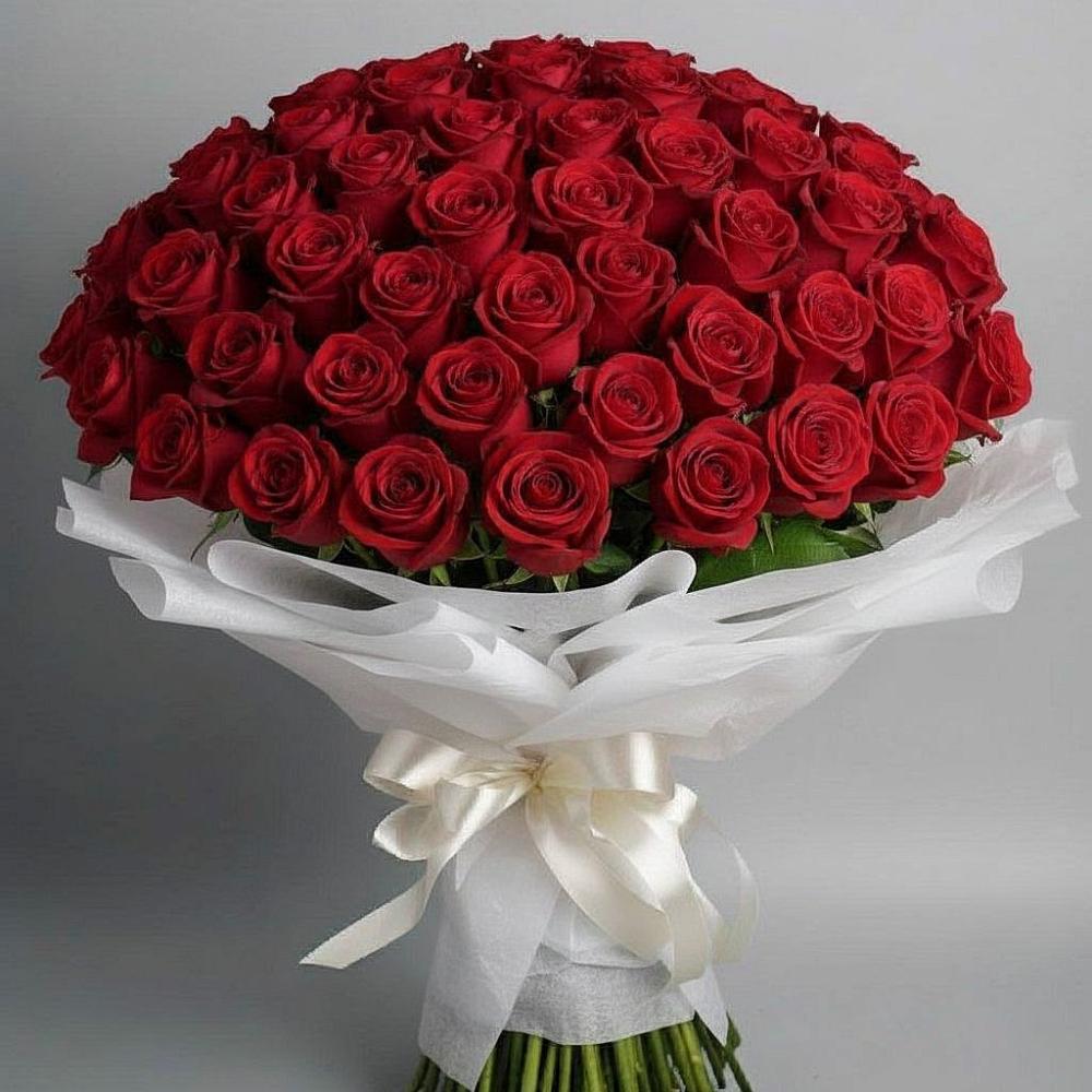Букет 101 Красная роза Блэк Мэджик в Вознесеновке