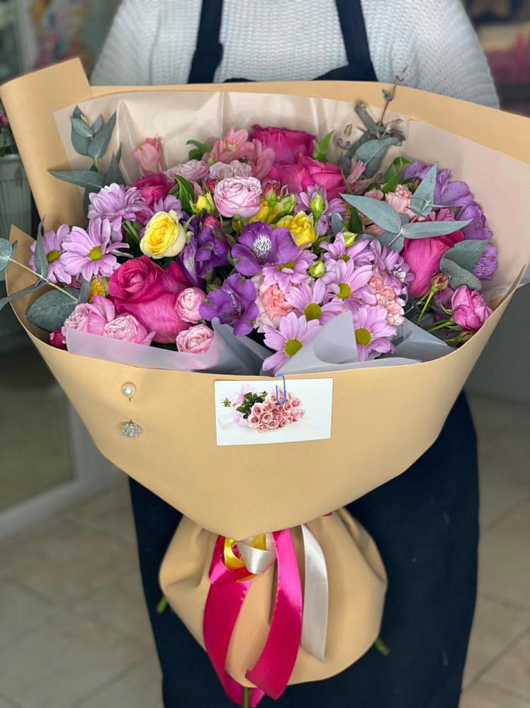 Букет цветов из: Хризантемы, Гвоздики и Альстромерии в Вознесеновке