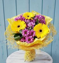 Букет цветов из:  Хризантемы и Герберы в Вознесеновке