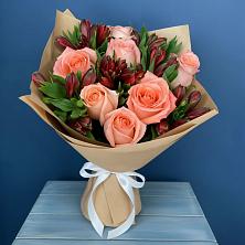 Букет цветов из:  Розы и Альстромерии в Вознесеновке