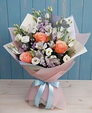 Букет цветов из:  Лизиантусы, Розы, Альстромерии и Гипсофила в Вознесеновке