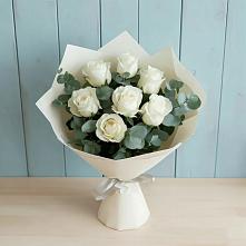 Букет Белые розы в Эвкалипте в Вознесеновке