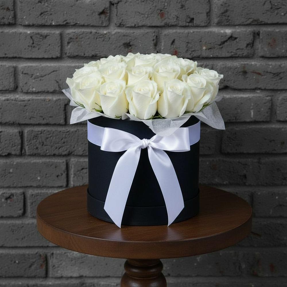 Цветочная композиция из Розы в шляпной коробке в Вознесеновке