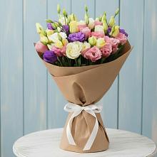 Букет цветов из:  Лизиантусы в Вознесеновке